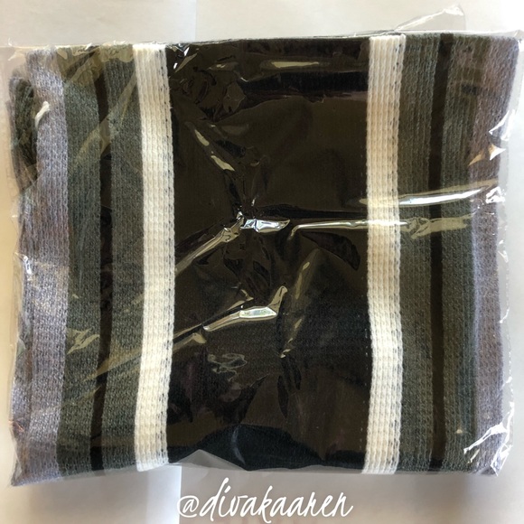 🎊HP🎊 Men’s Classic Cashmere Fringe Scarf - Picture 5 of 8